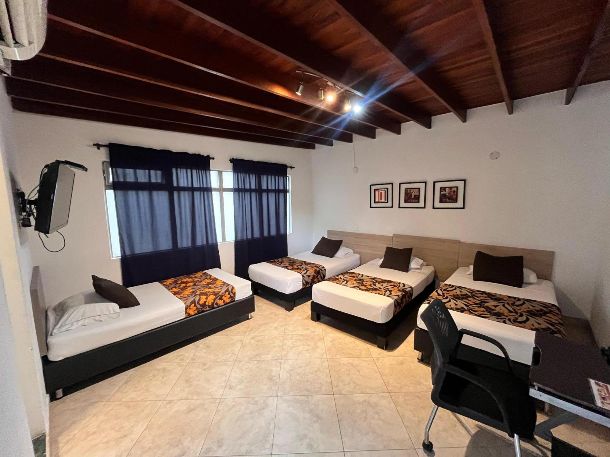 Hotel Quinta Avenida Медельїн Екстер'єр фото
