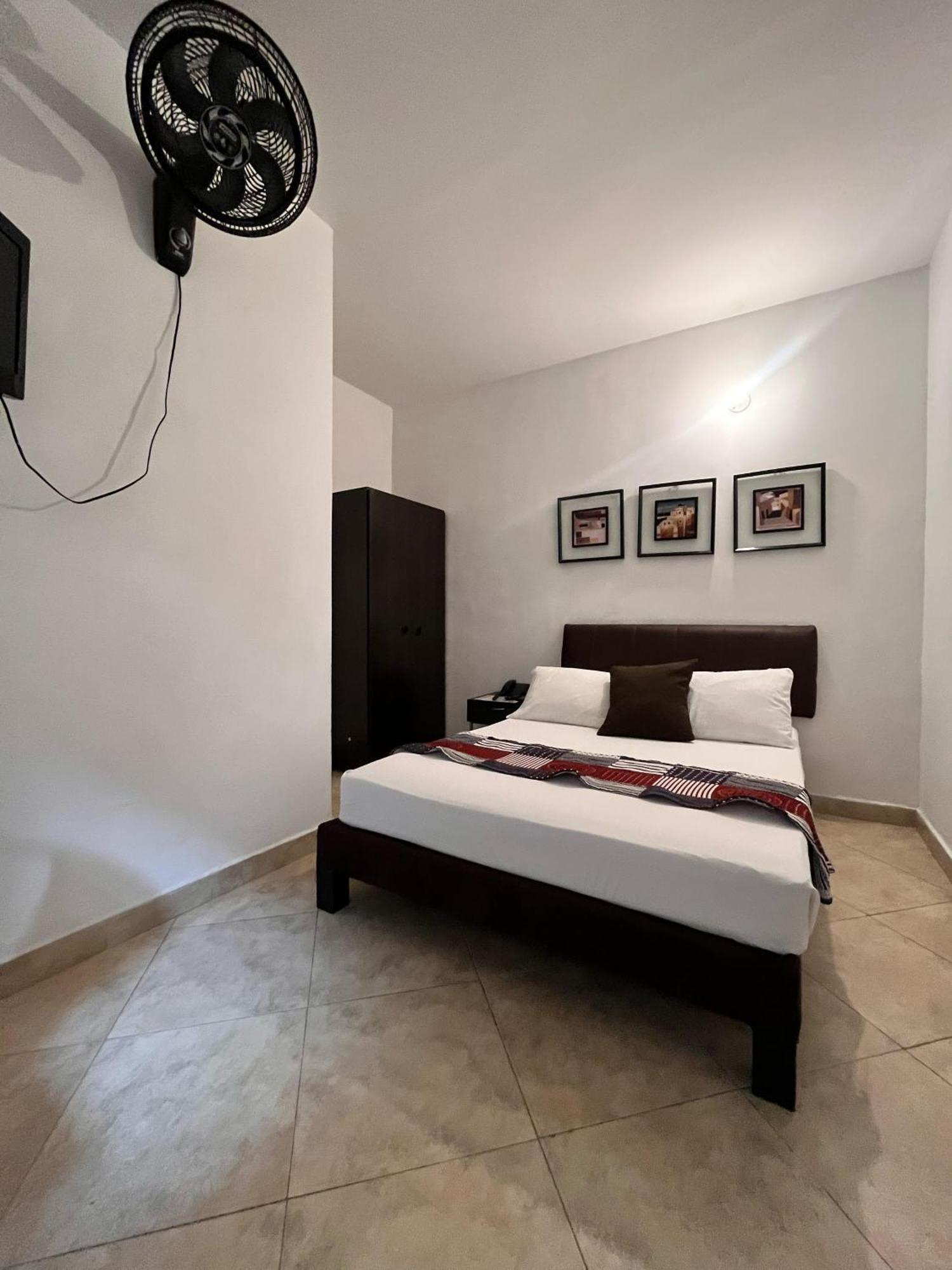 Hotel Quinta Avenida Медельїн Екстер'єр фото